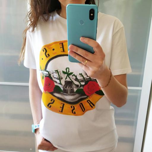 Camiseta Love's Roses [0]