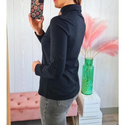 Camiseta Negra Cisne [2]