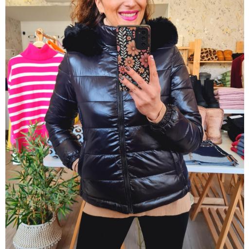 Cazadora Acolchada Negra [1]