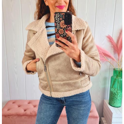 Cazadora Beige Borreguito [3]