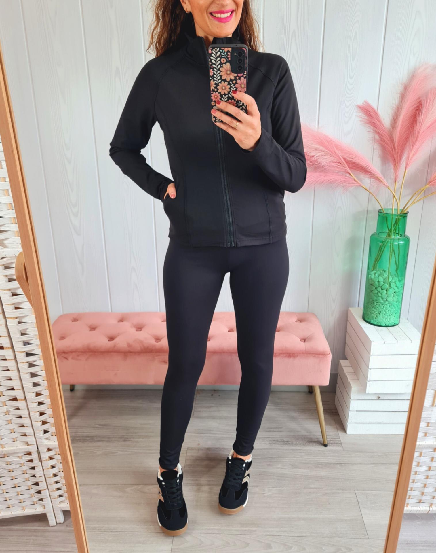 Conjunto Deportivo Negro