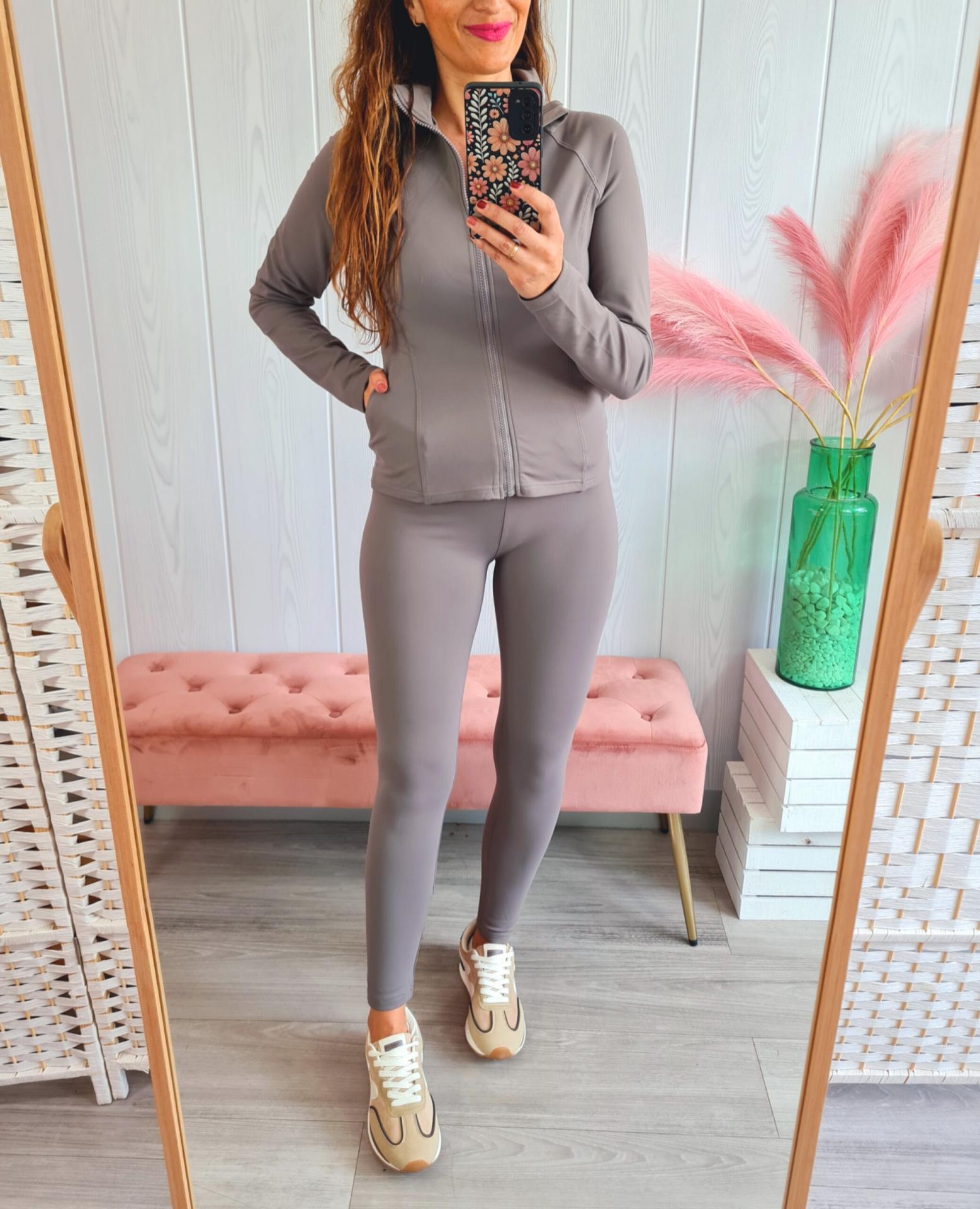 Conjunto Deportivo Taupe