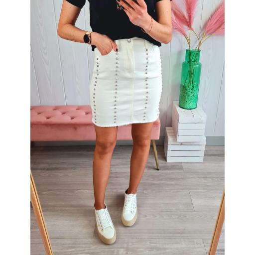 Falda Blanca Tachas [2]