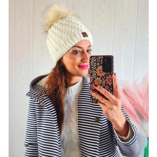 Gorro Pompón Blanco [1]
