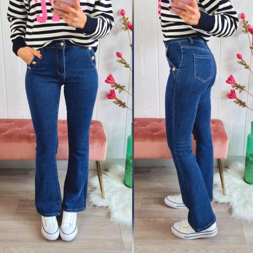 Jeans Flare Botones