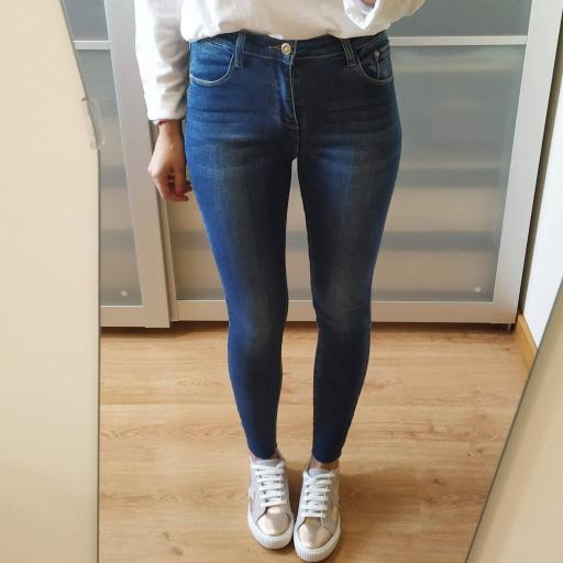 Jeans Desflecados [1]