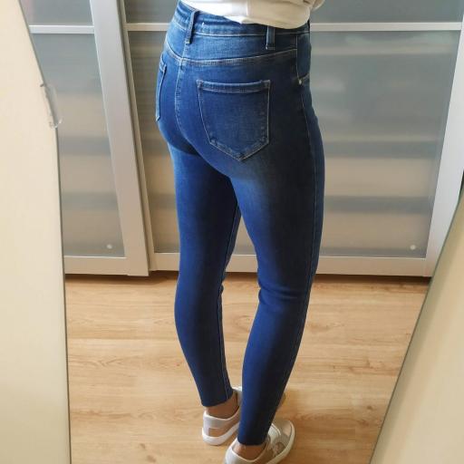 Jeans Desflecados [2]