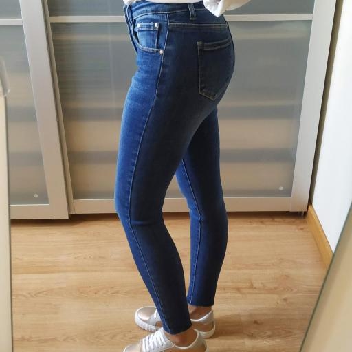 Jeans Desflecados [3]