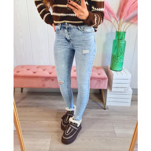 Jeans Emma Rotos [1]