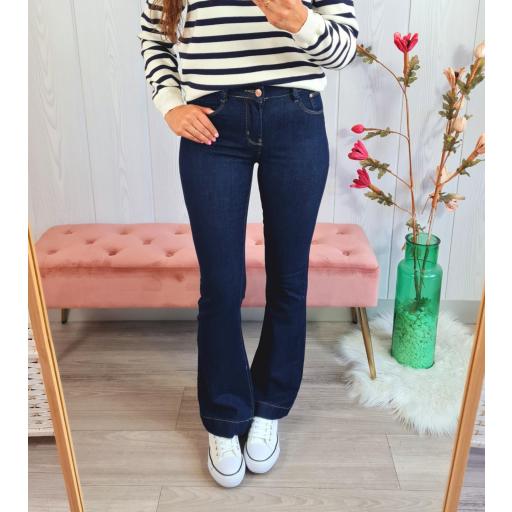 Jeans Flare Taila [2]