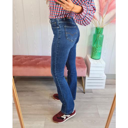 Jeans Flared Julieta Faja [2]
