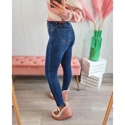 Jeans Milán [2]