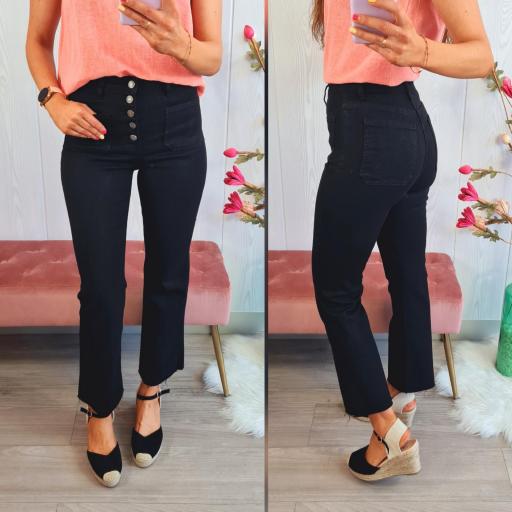 Jeans Negros Bolsillos