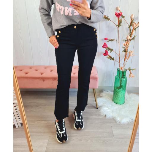 Jeans Negro Botones [3]