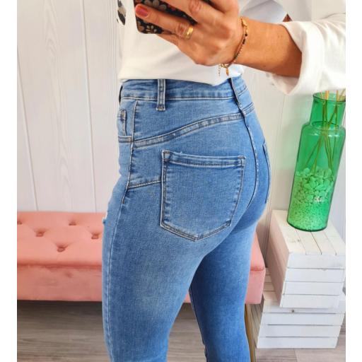 Jeans Pitillo Rotos [3]