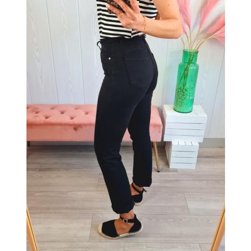 Jeans Recto Negro Faja [2]