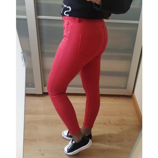 Jeans Rojos [3]