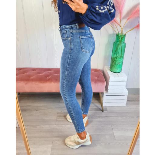 Jeans Silvia Faja [3]