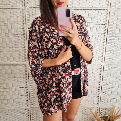 Kimono Negro Flores [2]