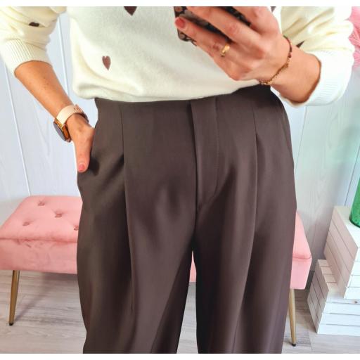 Pantalón Chocolate Pinzas [1]