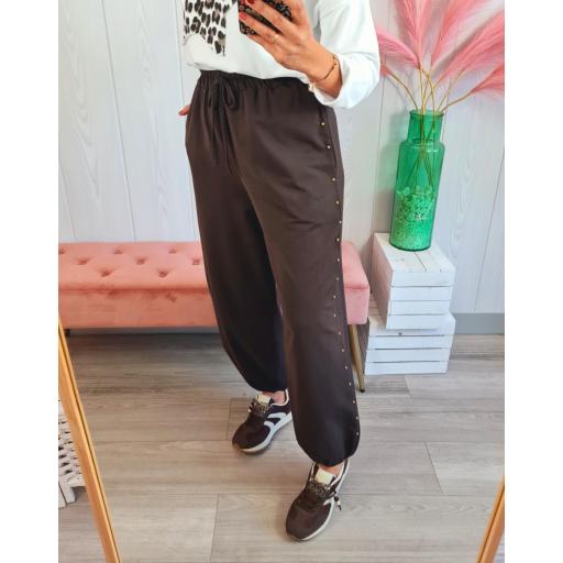 Pantalón Comfy Marrón [2]