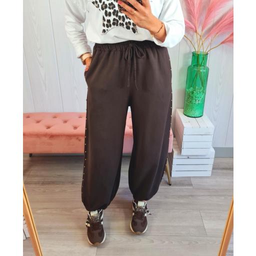 Pantalón Comfy Marrón [3]