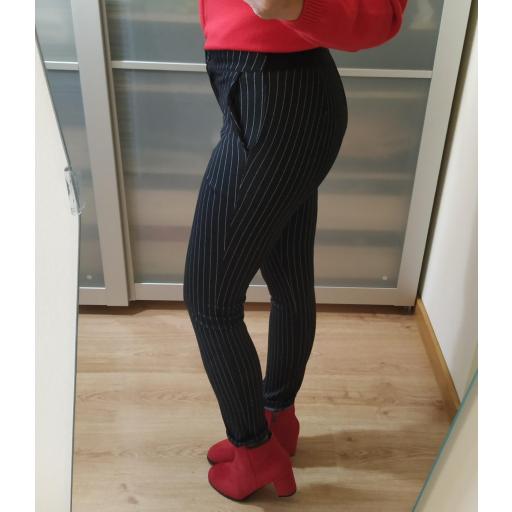 Pantalones Alina Negros [2]