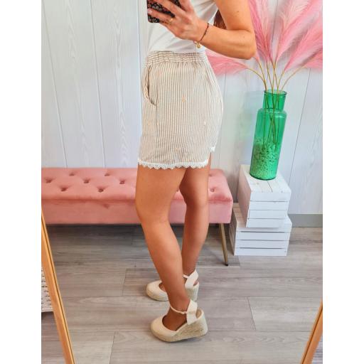Short Rayas Beige [3]