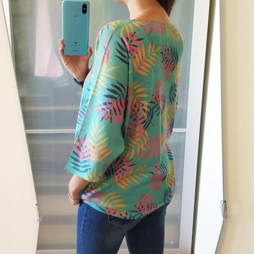 Suéter Hilo Tropical [1]