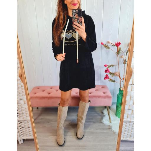Vestido Negro [1]