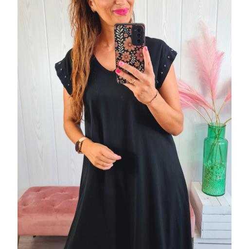 Vestido Negro Tachas [2]