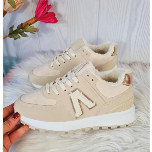 Zapatillas Beige Borreguito