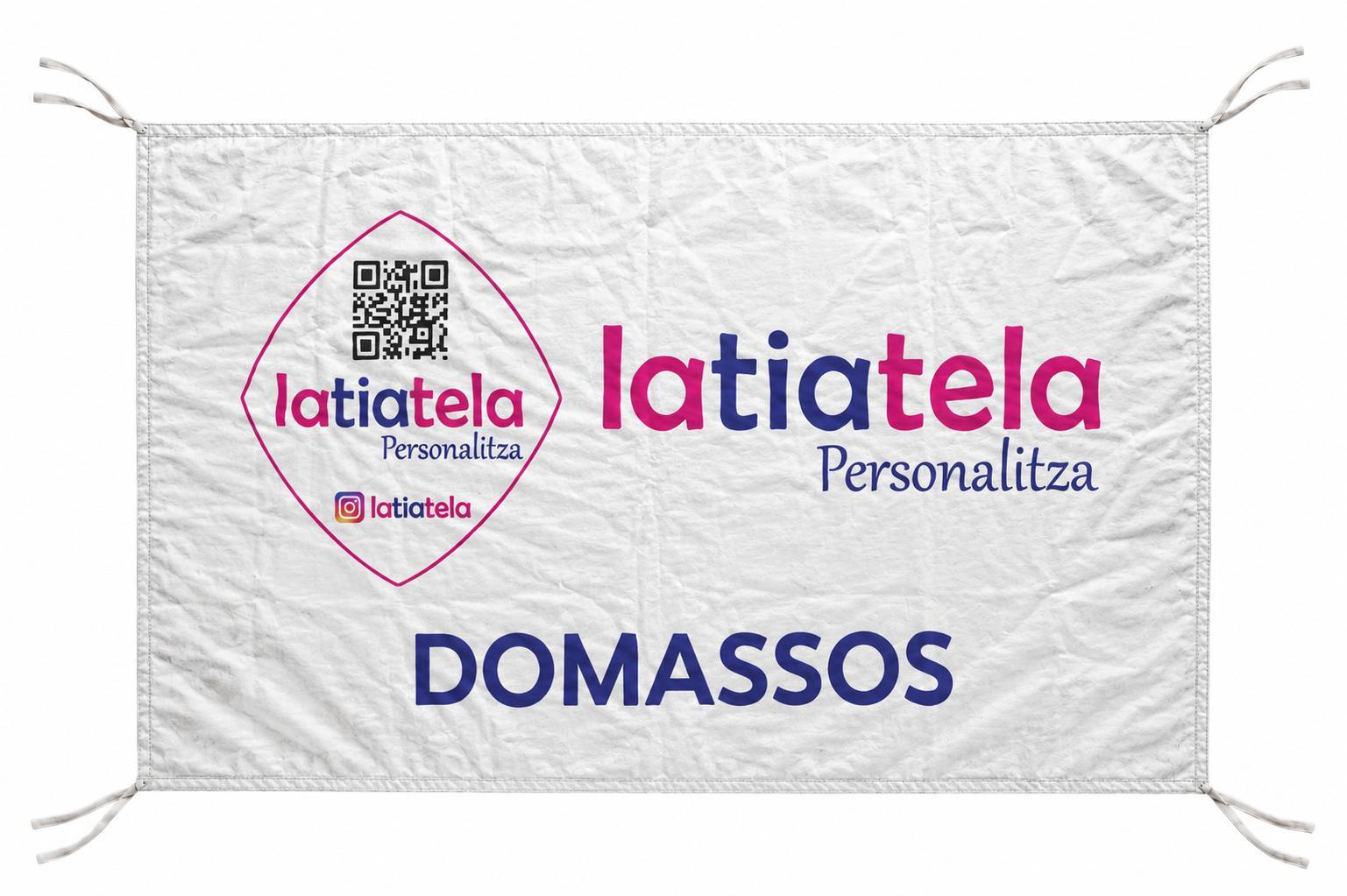Domassos, pancartes balconeres