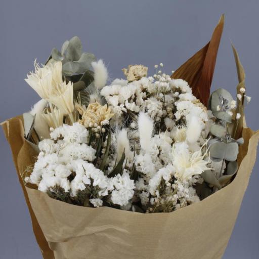 Ramo de flores secas blanco