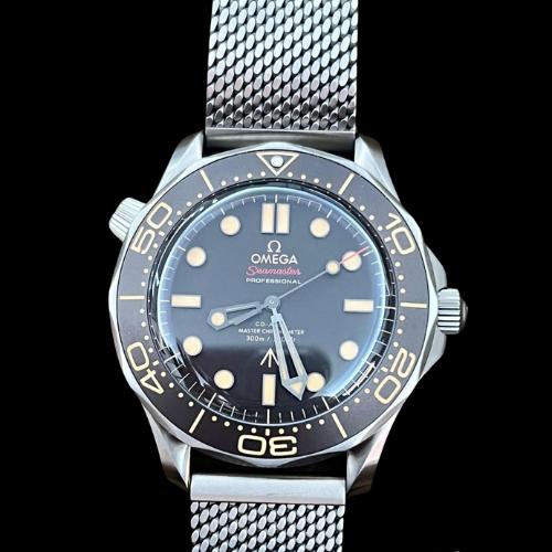 Omega Seamaster diver 300m co-axial Master Chronometer 42mm 007 Edition 2022 titanium