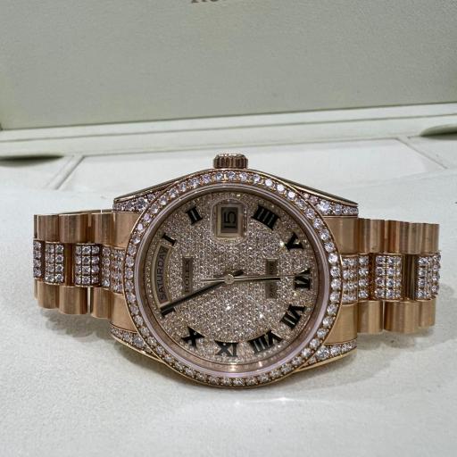 Rolex Day Date full diamonds factory ref.118338 with stickers full set from 2012 [1]