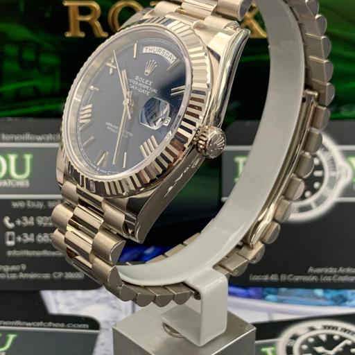 Rolex Day-Date 40 Blue Dial 18K White Gold President Automatic [2]