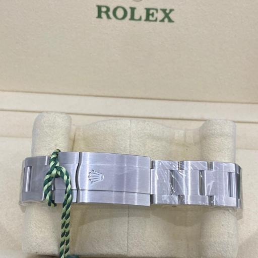 Rolex Oyster Perpetual 41MM Silver Index Dial  A Estrenar. [3]