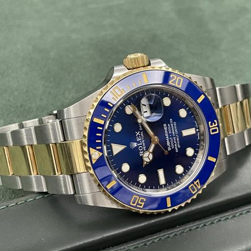Rolex Submariner Date - Two-Tone Stainless Steel/Yellow Gold - 41mm Rolesor Blue Dial (126613LB) 2023 [1]
