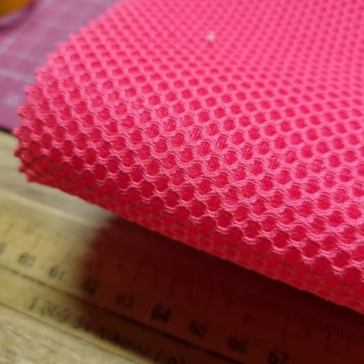 Retal Mesh3D 43cm Fucsia