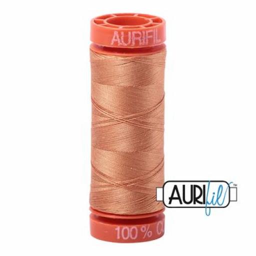 Hilo Aurifil 50 color 2210 - 200 m