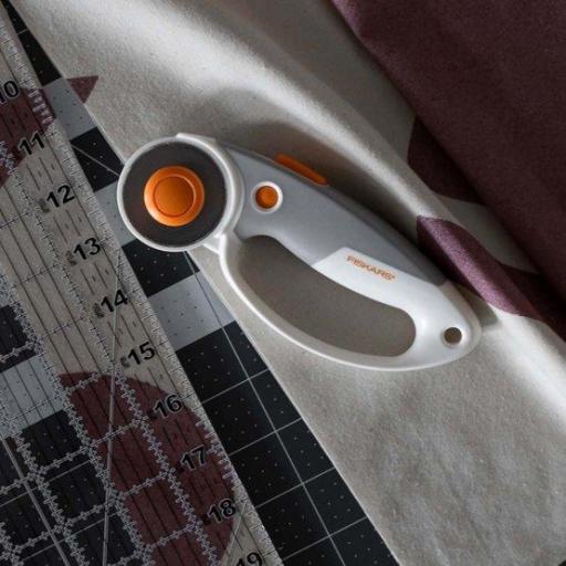 ​Cutter Rotativo Titanium - 45mm FISKARS [4]