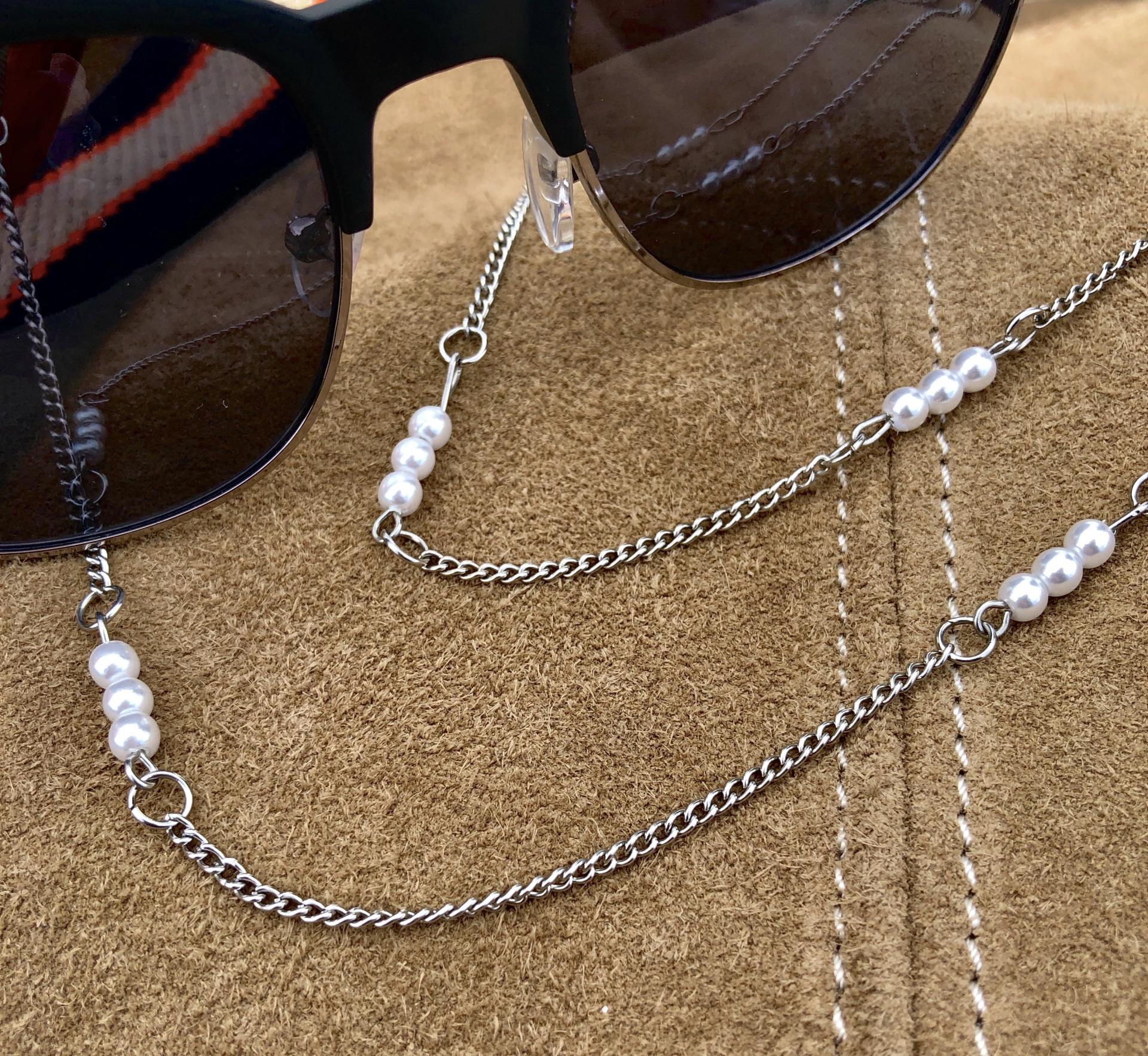 Cadena gafas de acero y perlas blancas