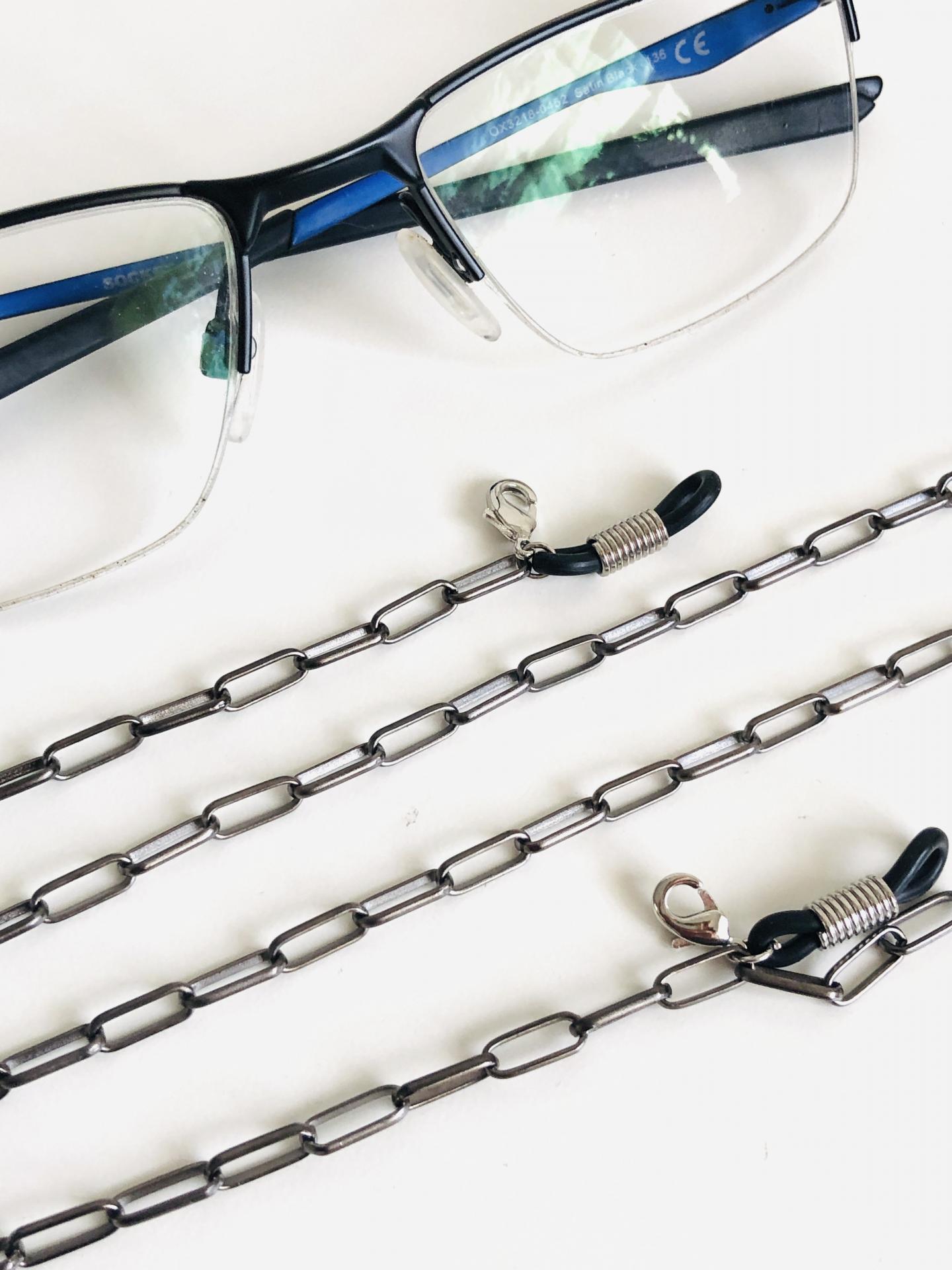 Cuelga gafas o mascarilla con cadena color plata vieja