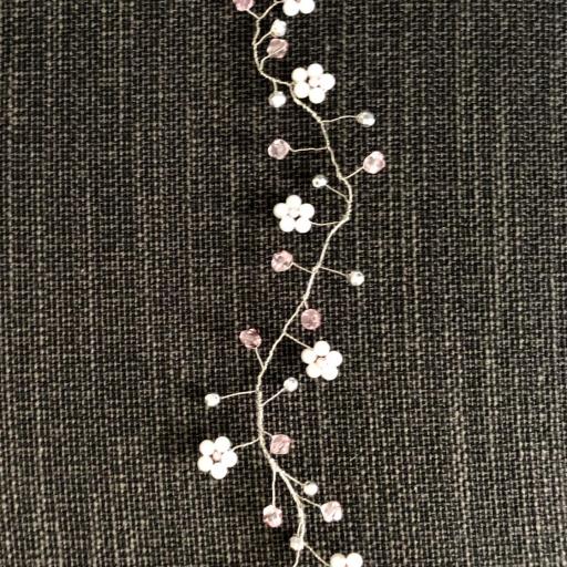 Tocado en rama con flores de perlas y bolas rosadas y plateadas [0]