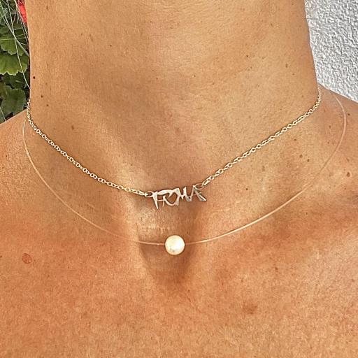 Colgante minimalista con perla [1]