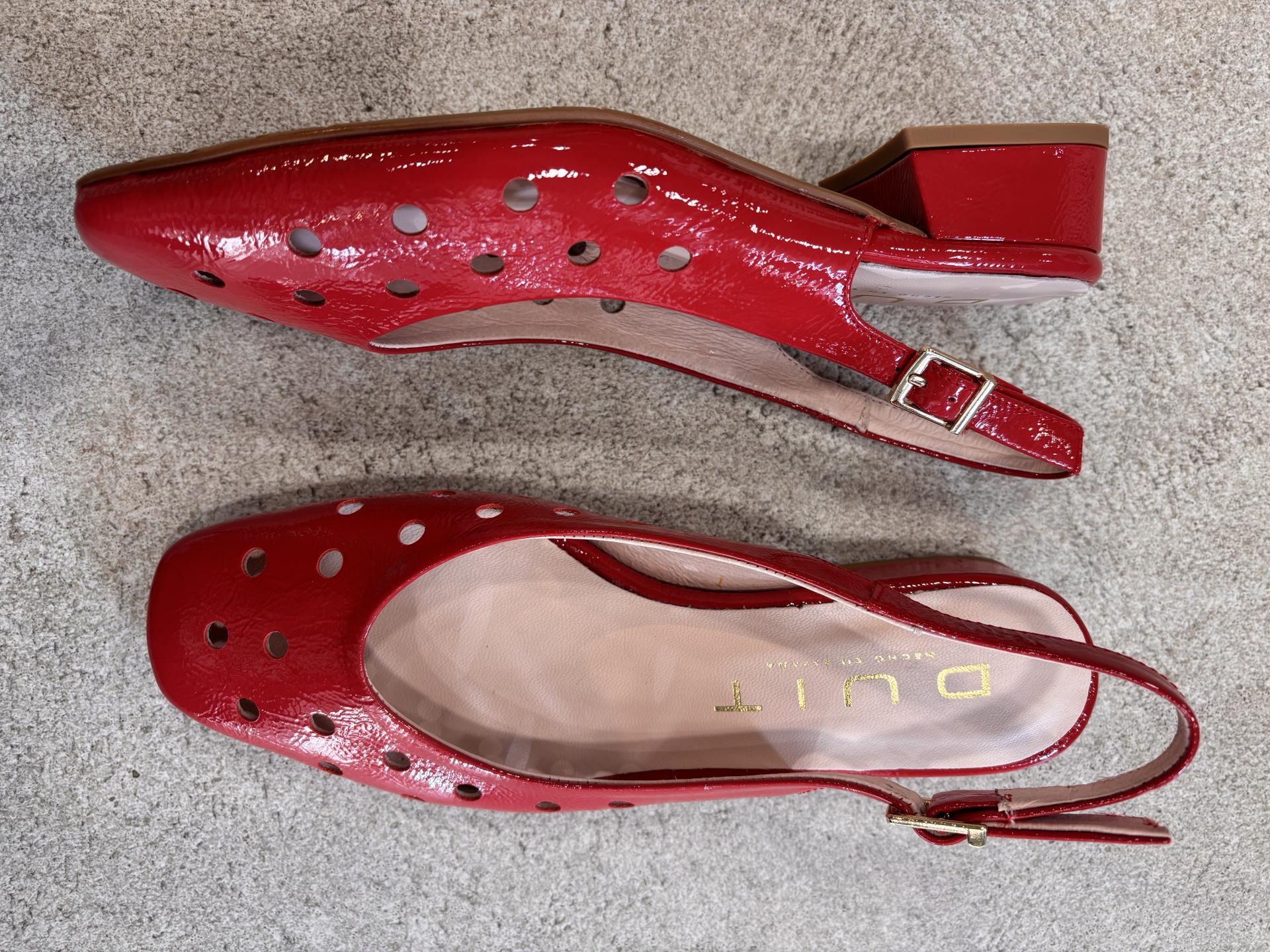 BAILARINA TROQUELADA ROJO