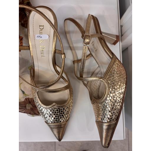 SALON CORAZON ORO [0]