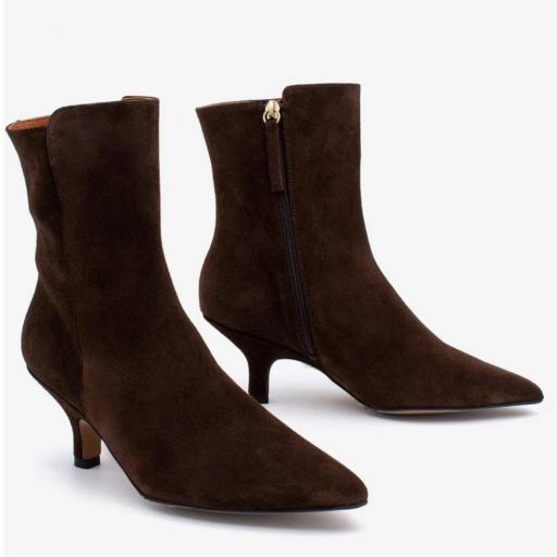 BOTIN DAYANA ANTE MARRON [1]