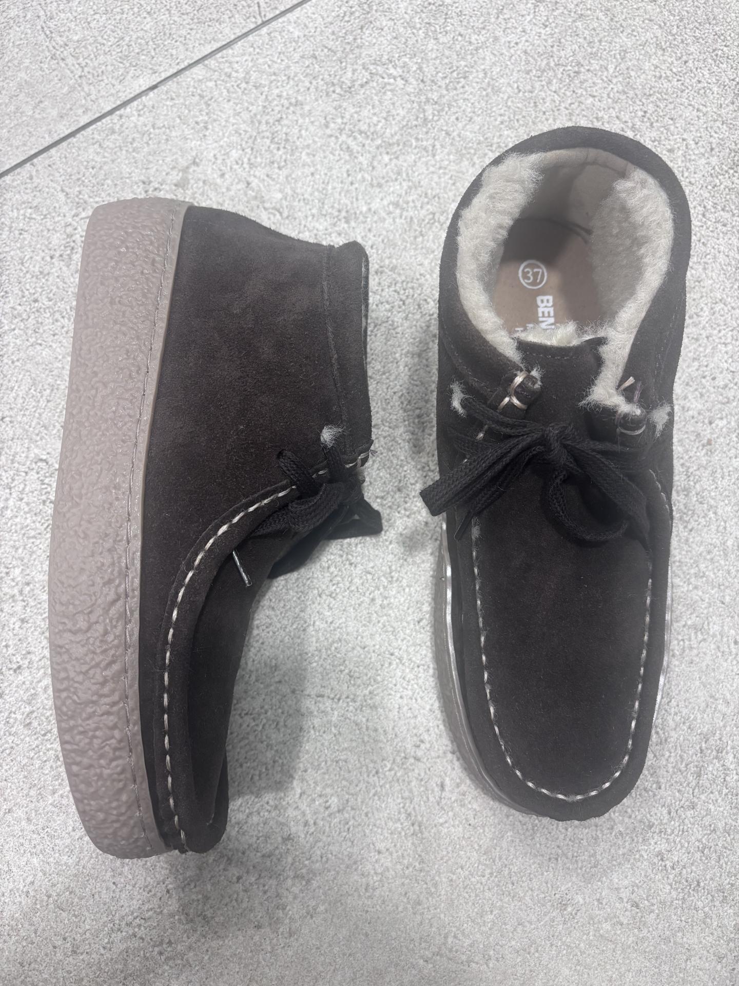BOTIN WALLABY MARRON BORREGUITO